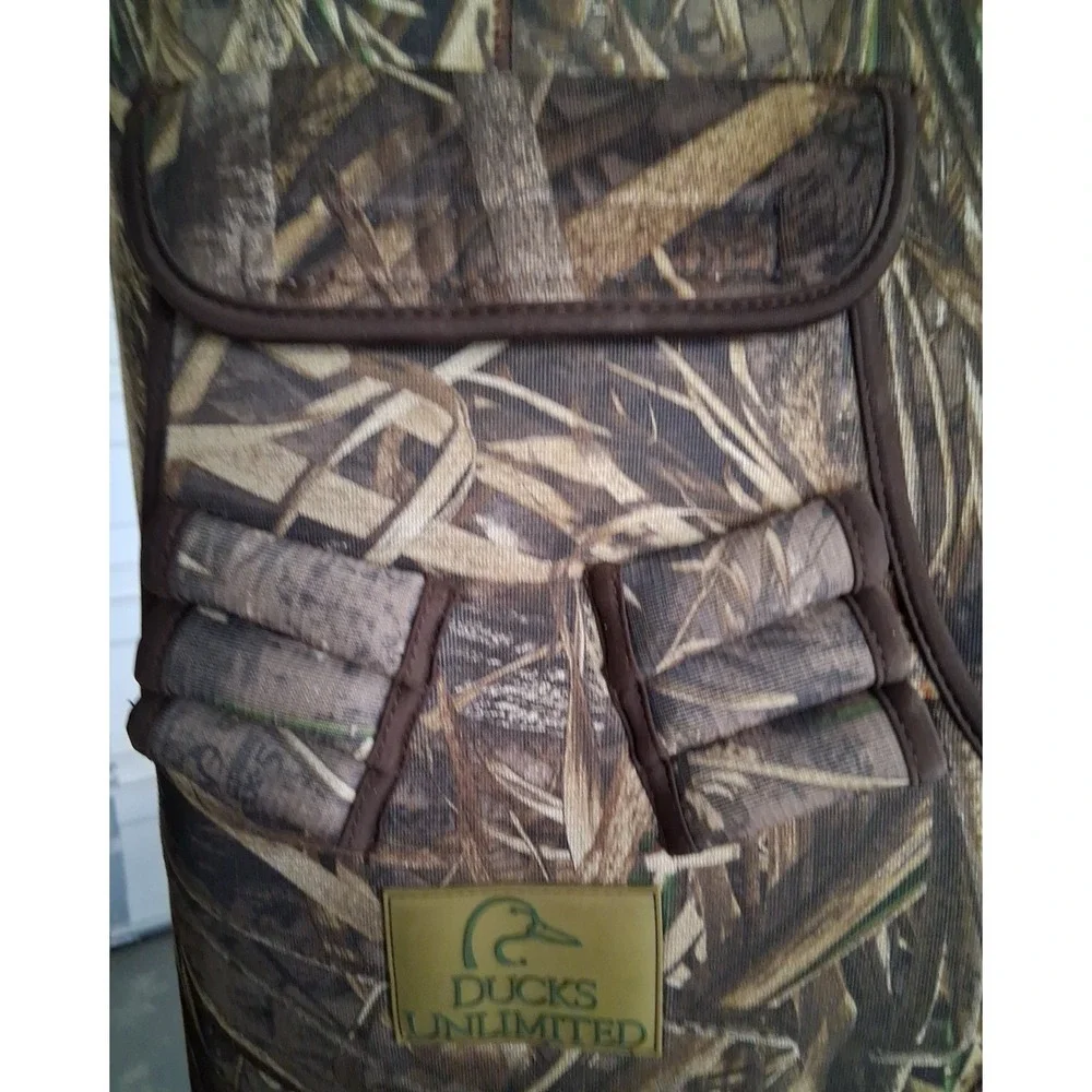 Size Sm/Med. Ducks Unlimited 1600 Gram Thinsulate Camo Hunting Waders Size 9